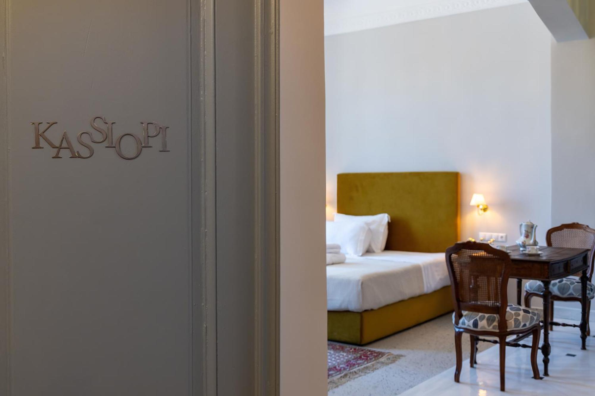 Apartment Athenian Vintage Athens