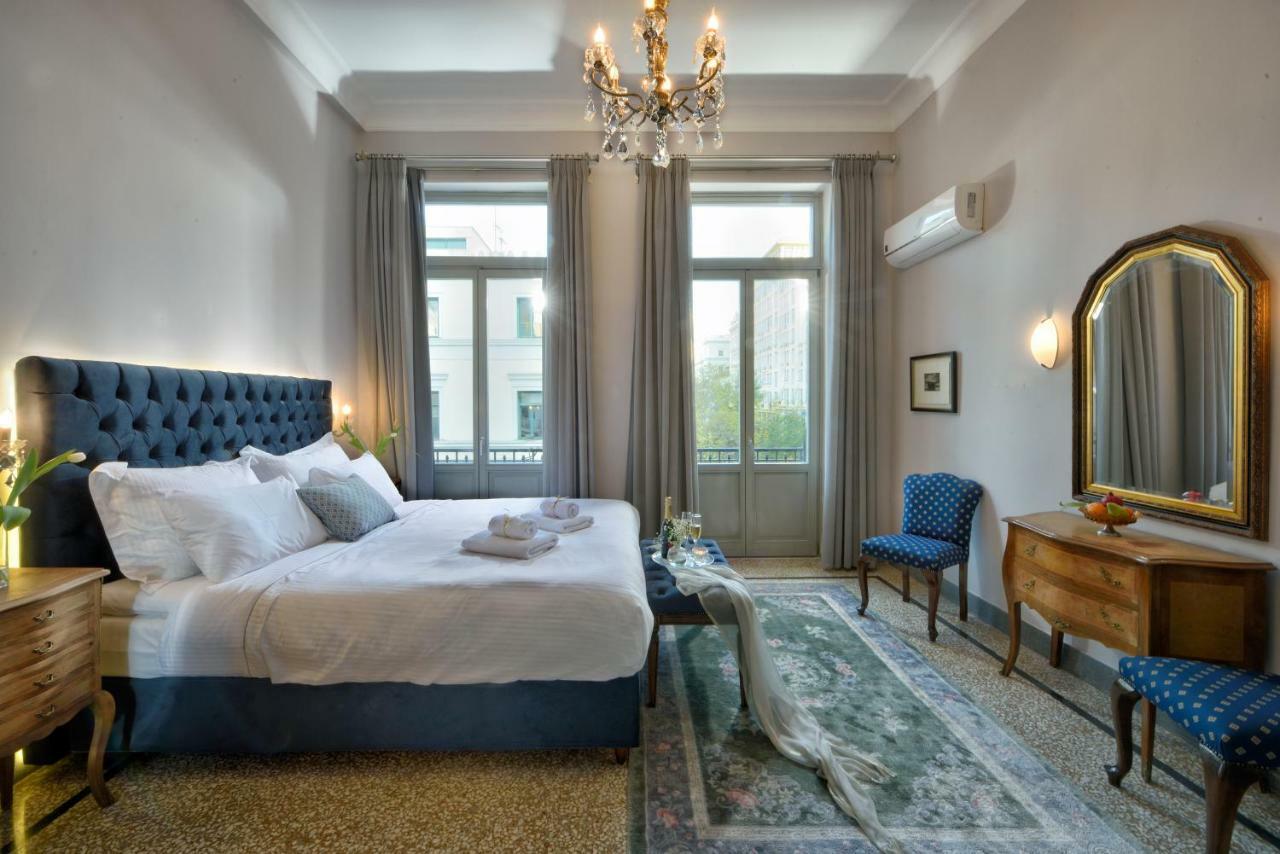 Athenian Vintage Apartment *