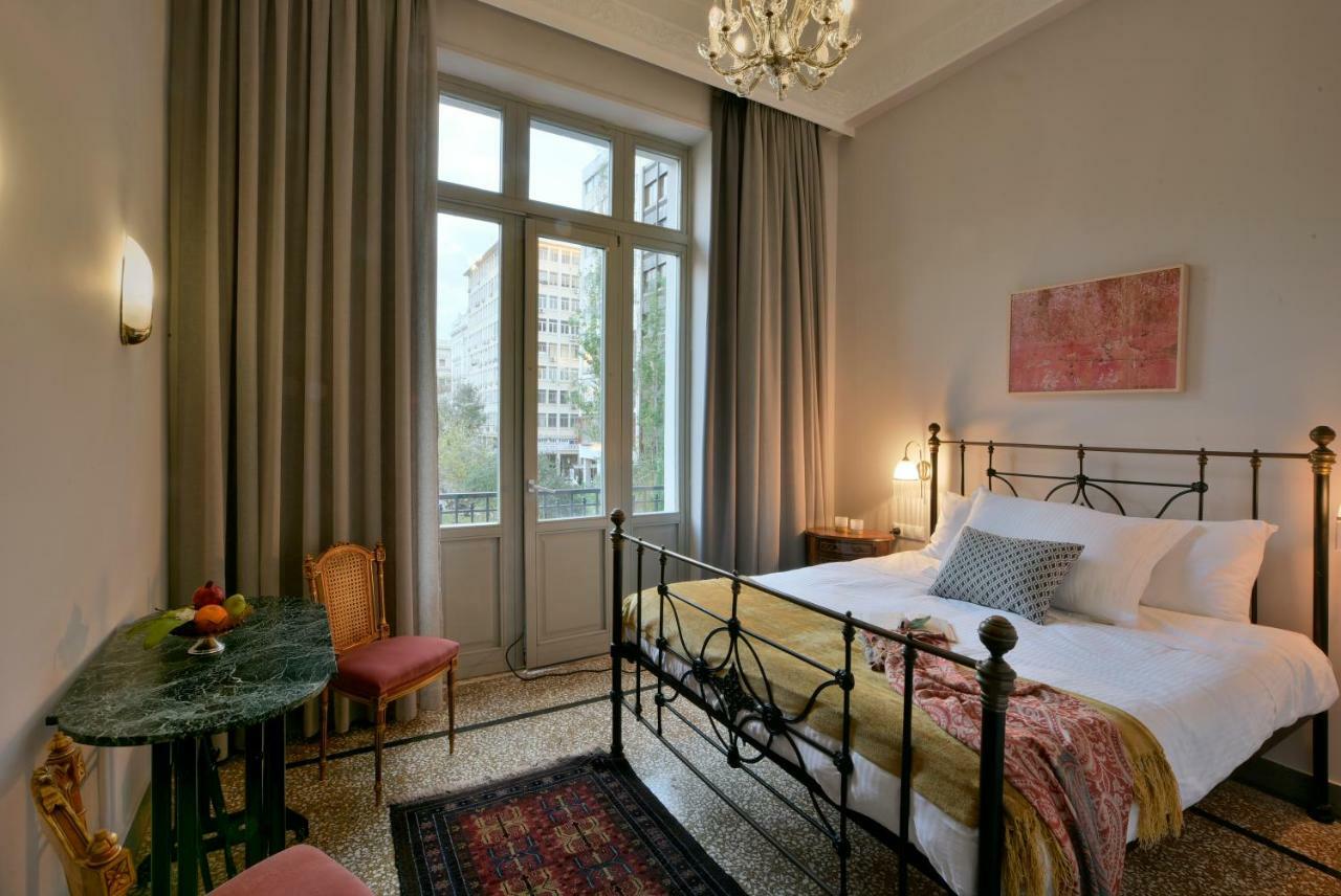 Athenian Vintage Apartment *