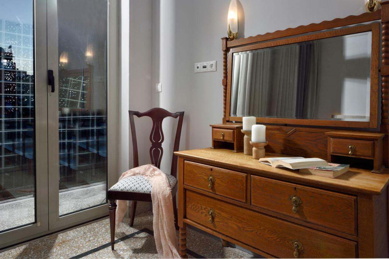 Apartment Athenian Vintage Athens